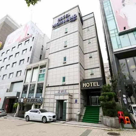 高地酒店